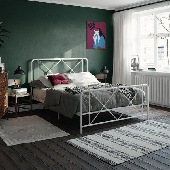 Ally Metal Farmhouse Bed - White - Queen